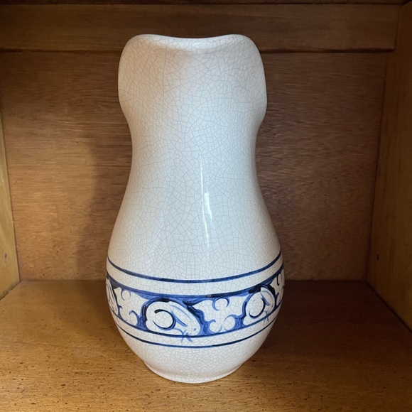 Blue and white hand painted pitcher - Picture 2 of 9